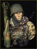 Young Miniatures YM1865 German Waffen SS with Panzerschreck 1/10